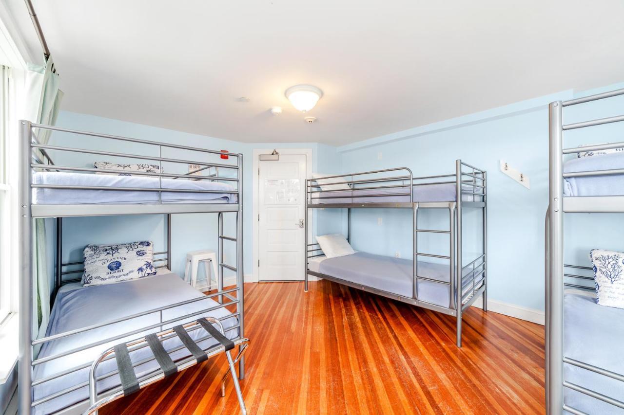 Hi Hyannis Hostel Bagian luar foto