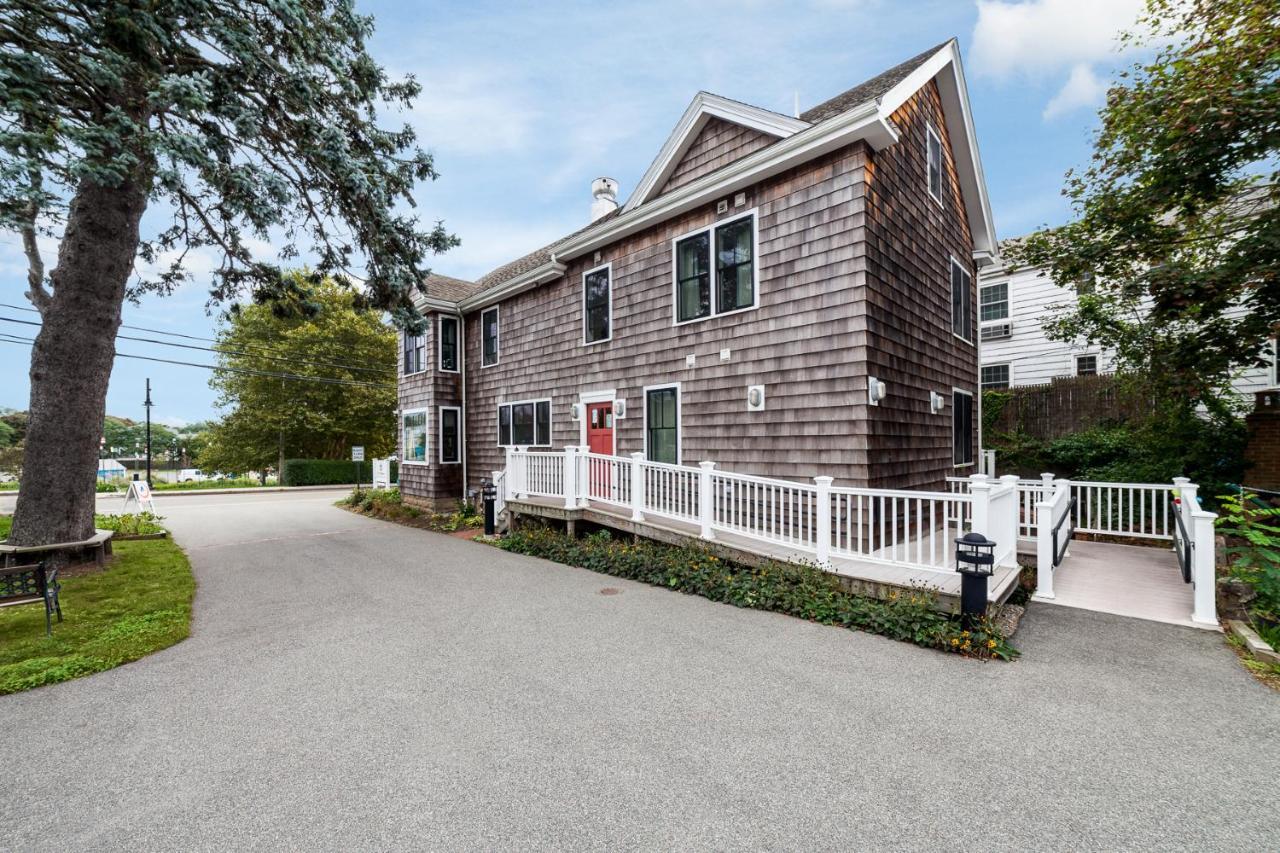 Hi Hyannis Hostel Bagian luar foto